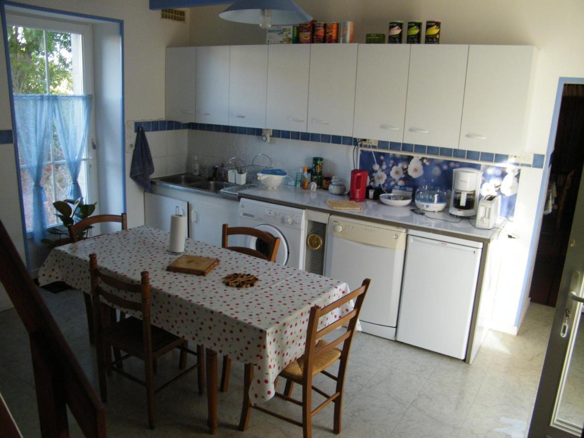 Apartament Chez Vous Chez Nous Antigny  Zewnętrze zdjęcie